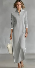 Vestido Margô com Gola Polo, Listras Laterais e Modelagem Longa