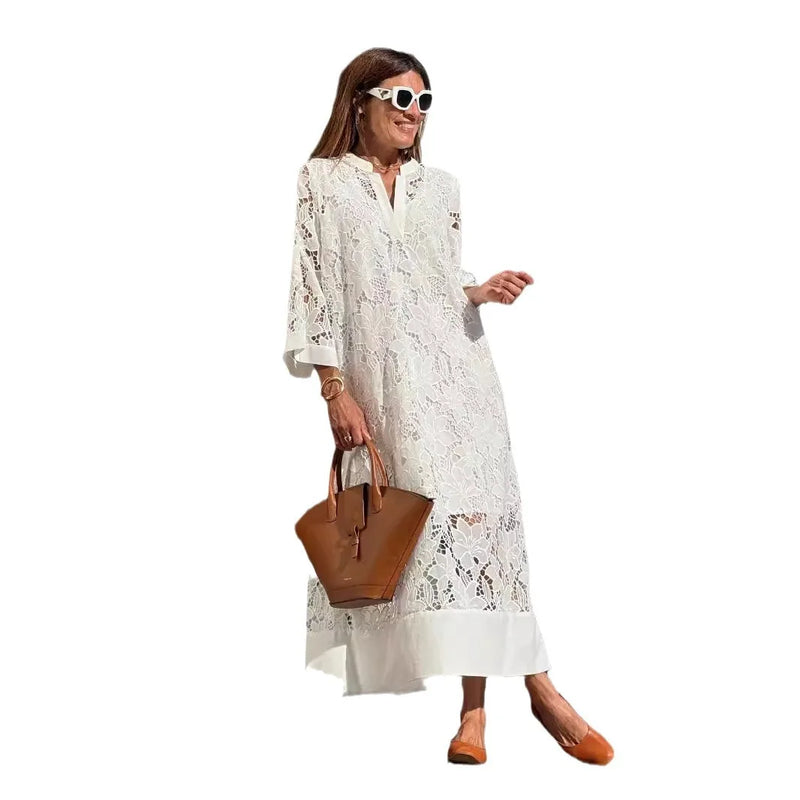 Vestido Midi em Renda